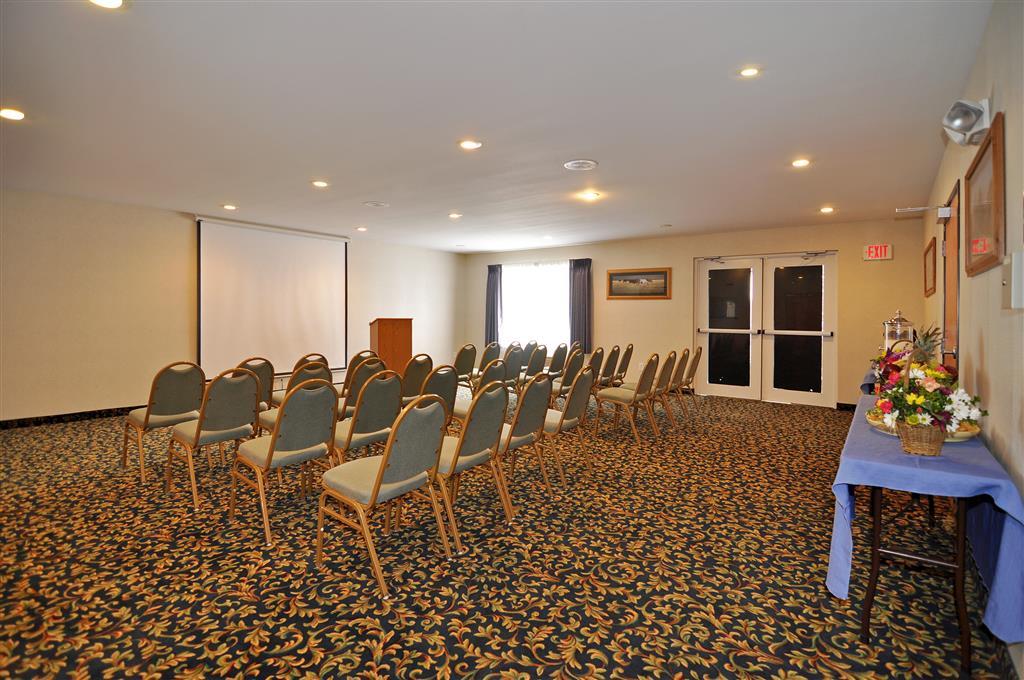Best Western Bronco Inn Ritzville Удобства фото